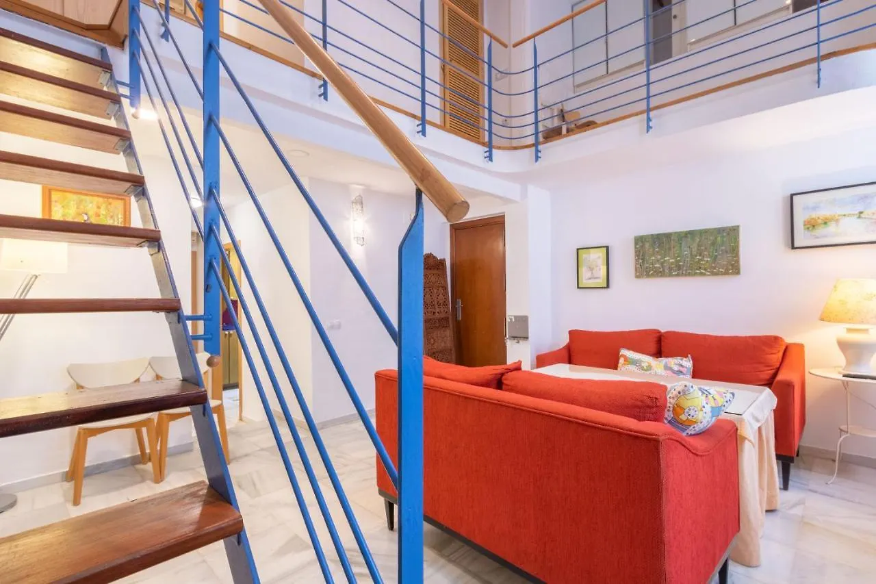 Goles Courtyard With Parking By Valcambre Apartment Seville