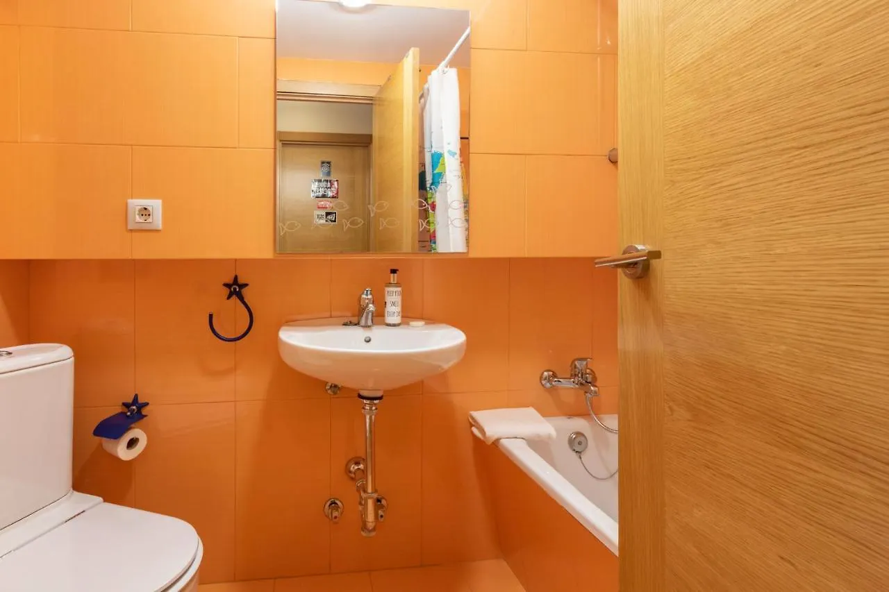 Goles Courtyard With Parking By Valcambre Apartment Seville